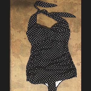 Vintage Look (large) Polka dot Halter Swimsuit